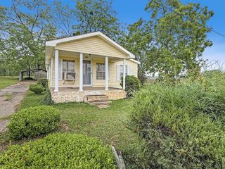 496 N Broad St, Newville, AL 36353