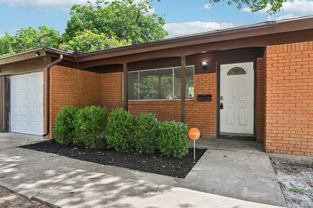 2504 Duringer Road, Fort Worth, TX 76133