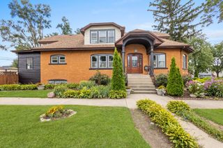 1901 S 3rd Avenue, Maywood, IL 60153