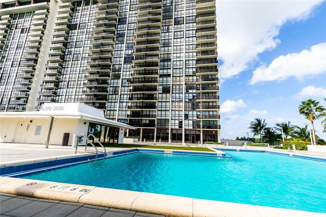 600 NE 36th Street 1820, Miami, FL 33137