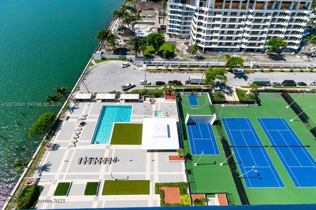 600 NE 36th Street 1820, Miami, FL 33137