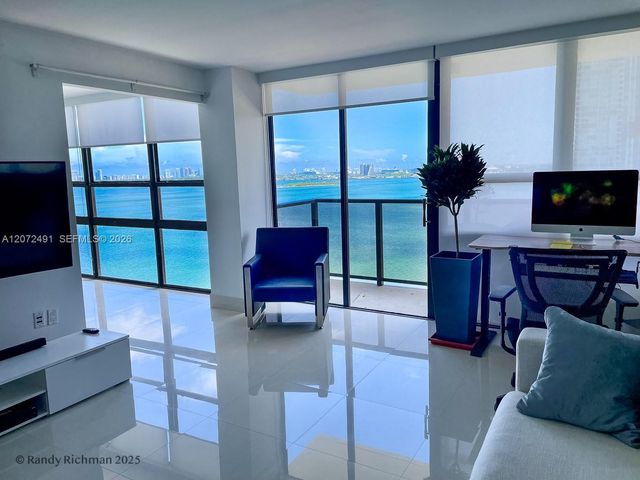 600 NE 36th Street 1820, Miami, FL 33137
