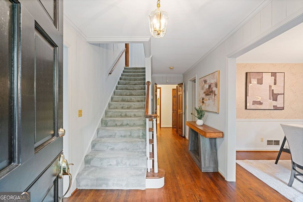 260 Burdette Road NW, Sandy Springs, GA 30327 — photo 3