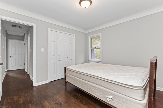23030 Masonic Boulevard, St Clair Shores, MI 48082
