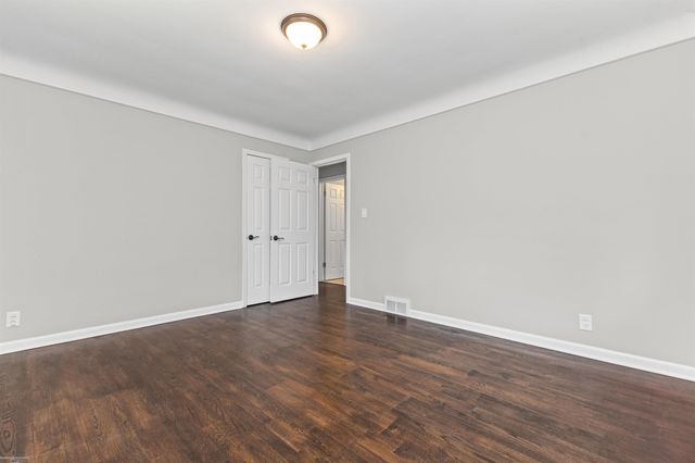 23030 Masonic Boulevard, St Clair Shores, MI 48082