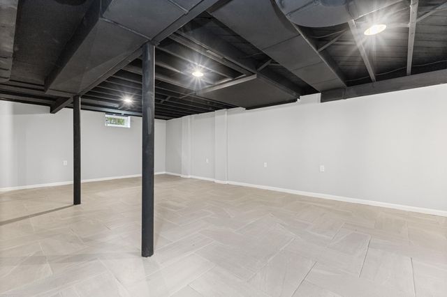 23030 Masonic Boulevard, St Clair Shores, MI 48082