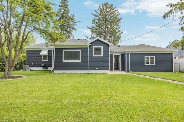 23030 Masonic Boulevard, St Clair Shores, MI 48082