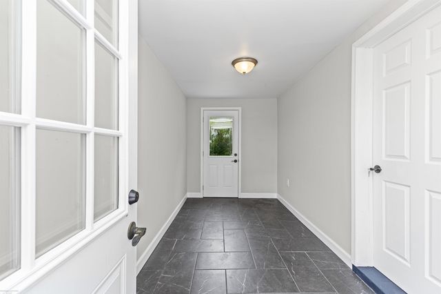 23030 Masonic Boulevard, St Clair Shores, MI 48082