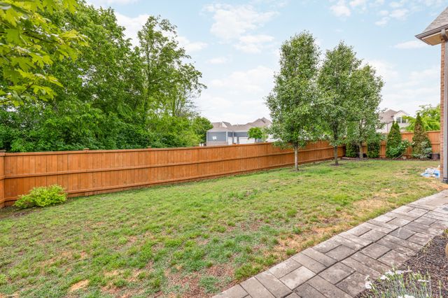 110 Ashington Cir, Hendersonville, TN 37075