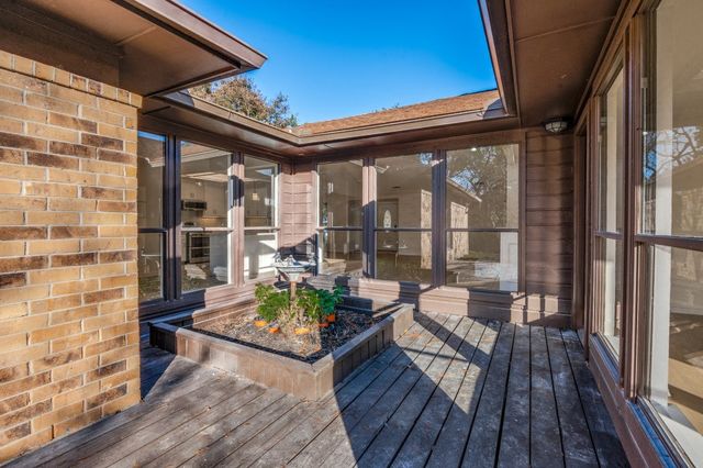 17415 Oakington Court, Dallas, TX 75252