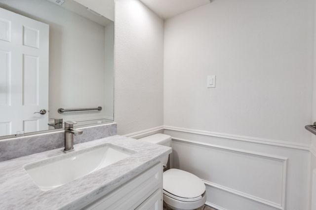 17415 Oakington Court, Dallas, TX 75252