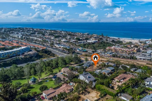 97 N Vulcan Ave 3, Encinitas, CA 92024