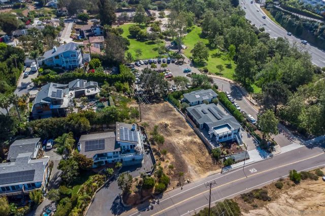 97 N Vulcan Ave 3, Encinitas, CA 92024