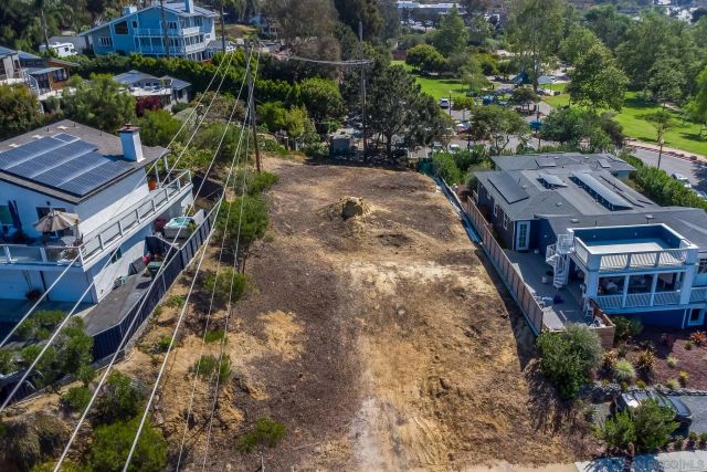 97 N Vulcan Ave 3, Encinitas, CA 92024