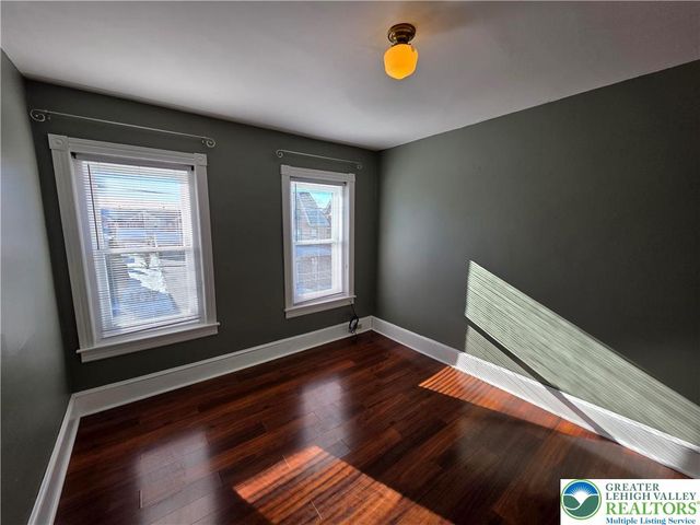 45 Evergreen Street, Nazareth Boro, PA 18064