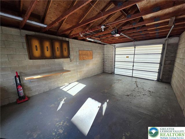 45 Evergreen Street, Nazareth Boro, PA 18064