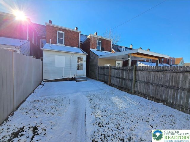 45 Evergreen Street, Nazareth Boro, PA 18064