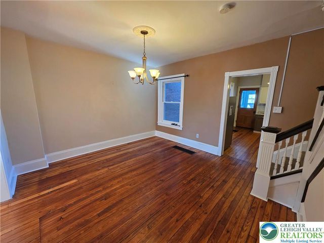 45 Evergreen Street, Nazareth Boro, PA 18064