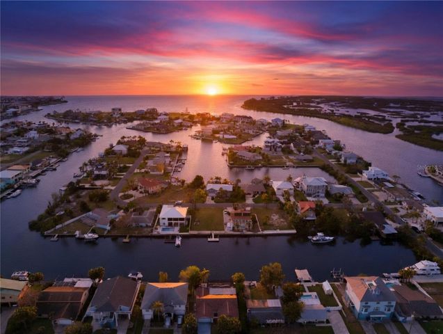 4530 GULFSTREAM DRIVE, Hernando Beach, FL 34607