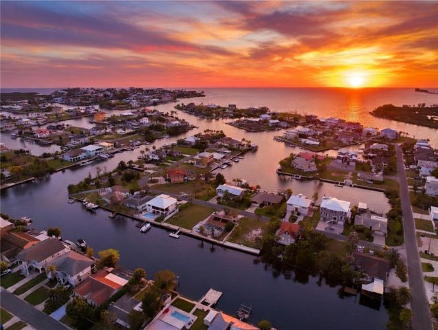 4530 GULFSTREAM DRIVE, Hernando Beach, FL 34607