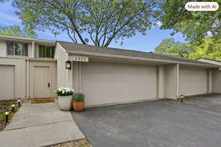 1511 Black Oaks Place N, Plymouth, MN 55447
