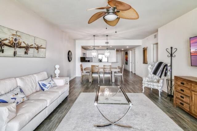 2650 Lake Shore Drive 2203, Riviera Beach, FL 33404