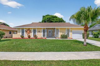 14663 Hideaway Lake Lane, Delray Beach, FL 33484
