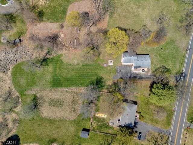 123 Thatchers Hill Rd, Raritan Twp., NJ 08822
