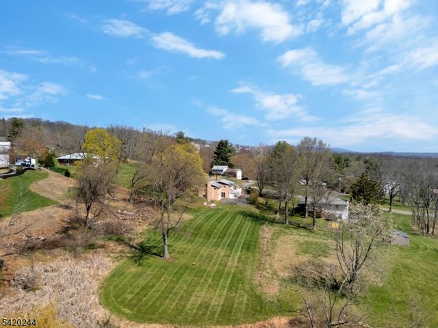 123 Thatchers Hill Rd, Raritan Twp., NJ 08822