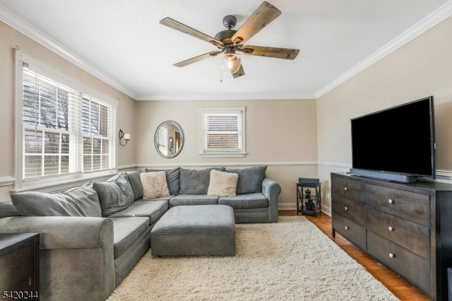123 Thatchers Hill Rd, Raritan Twp., NJ 08822