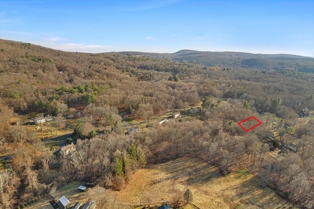 142 Turnpike Road, Somers, CT 06071
