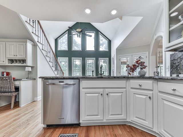 5624 Forkwood Drive NW, Acworth, GA 30101