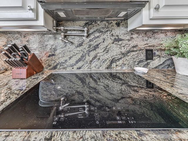 5624 Forkwood Drive NW, Acworth, GA 30101