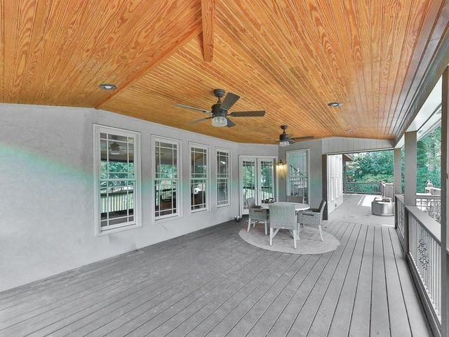 5624 Forkwood Drive NW, Acworth, GA 30101