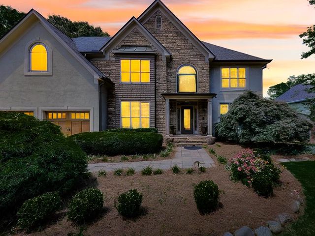5624 Forkwood Drive NW, Acworth, GA 30101