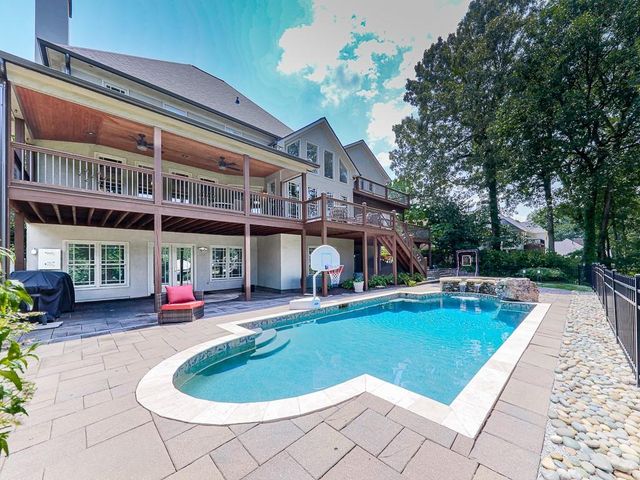 5624 Forkwood Drive NW, Acworth, GA 30101