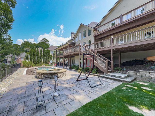 5624 Forkwood Drive NW, Acworth, GA 30101