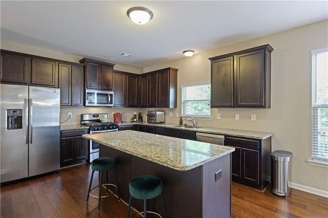 1241 Silvercrest Court, Powder Springs, GA 30127