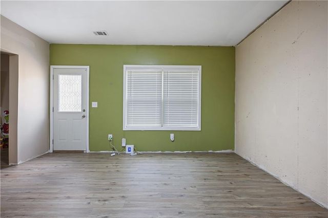 1241 Silvercrest Court, Powder Springs, GA 30127
