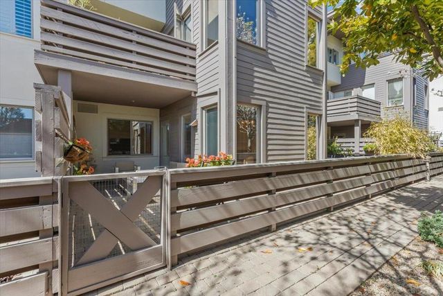 5100 El Camino Real 108, Los Altos, CA 94022