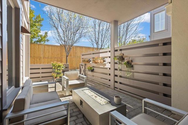 5100 El Camino Real 108, Los Altos, CA 94022