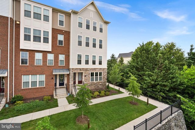 1012 GALENA TER NE, Leesburg, VA 20176