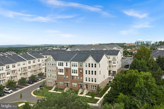 1012 GALENA TER NE, Leesburg, VA 20176