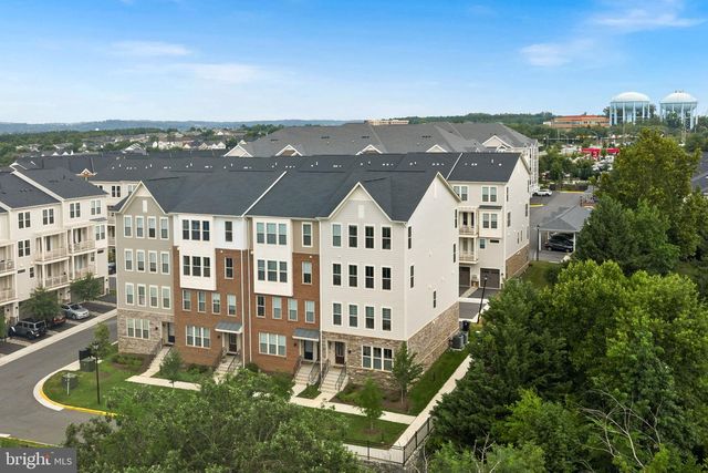 1012 GALENA TER NE, Leesburg, VA 20176