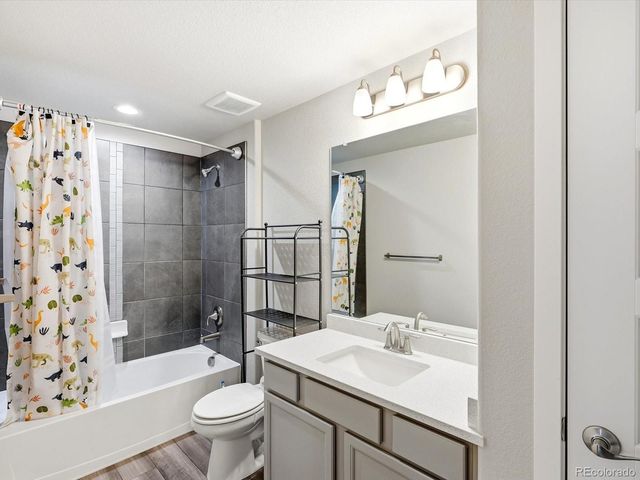 4512 Scenic Lane, Johnstown, CO 80534