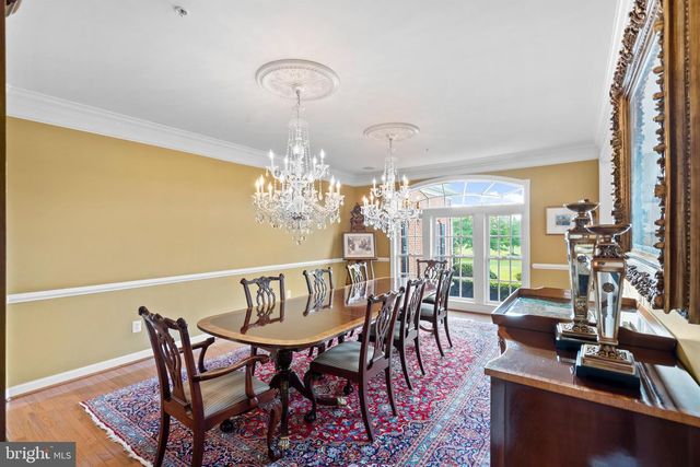 161 PARSONS LN, Newtown, PA 18940