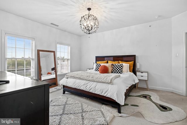 161 PARSONS LN, Newtown, PA 18940