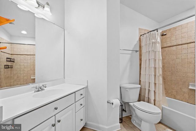 161 PARSONS LN, Newtown, PA 18940