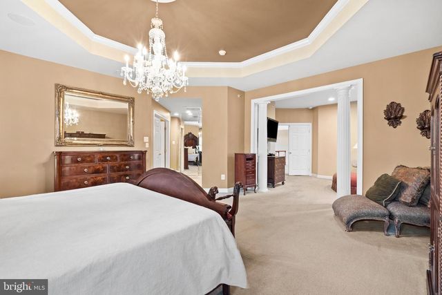 161 PARSONS LN, Newtown, PA 18940