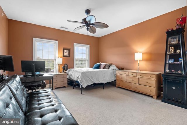 161 PARSONS LN, Newtown, PA 18940